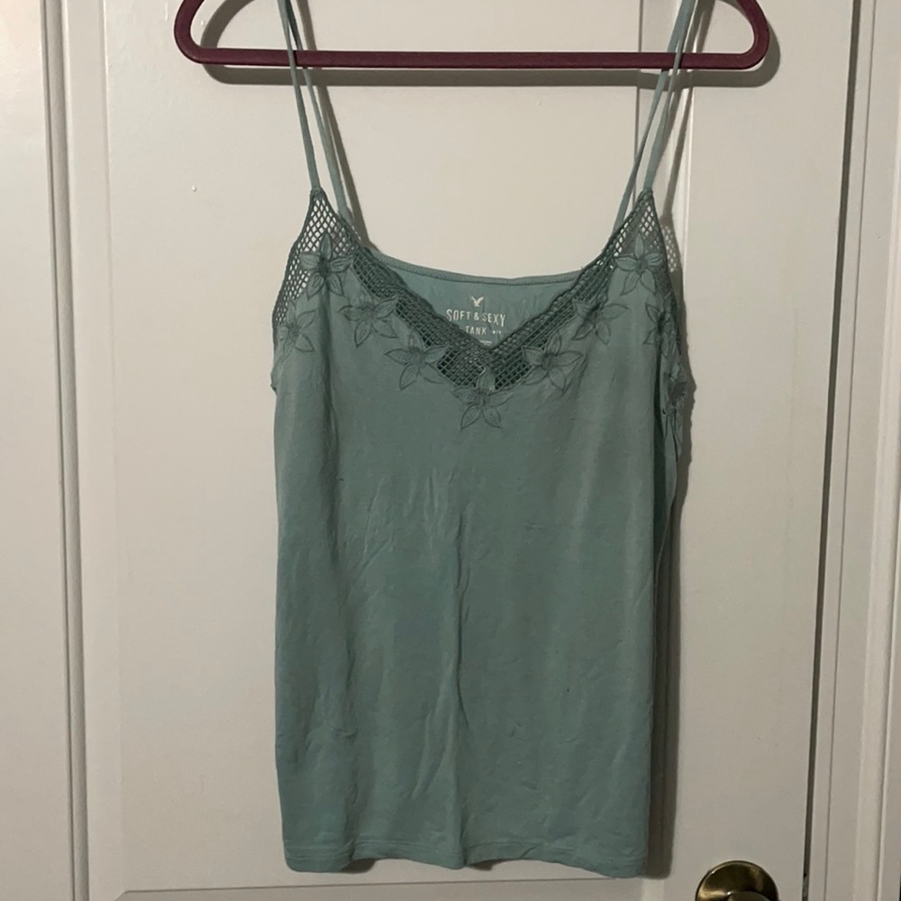 Soft and sexy American eagle tank top
